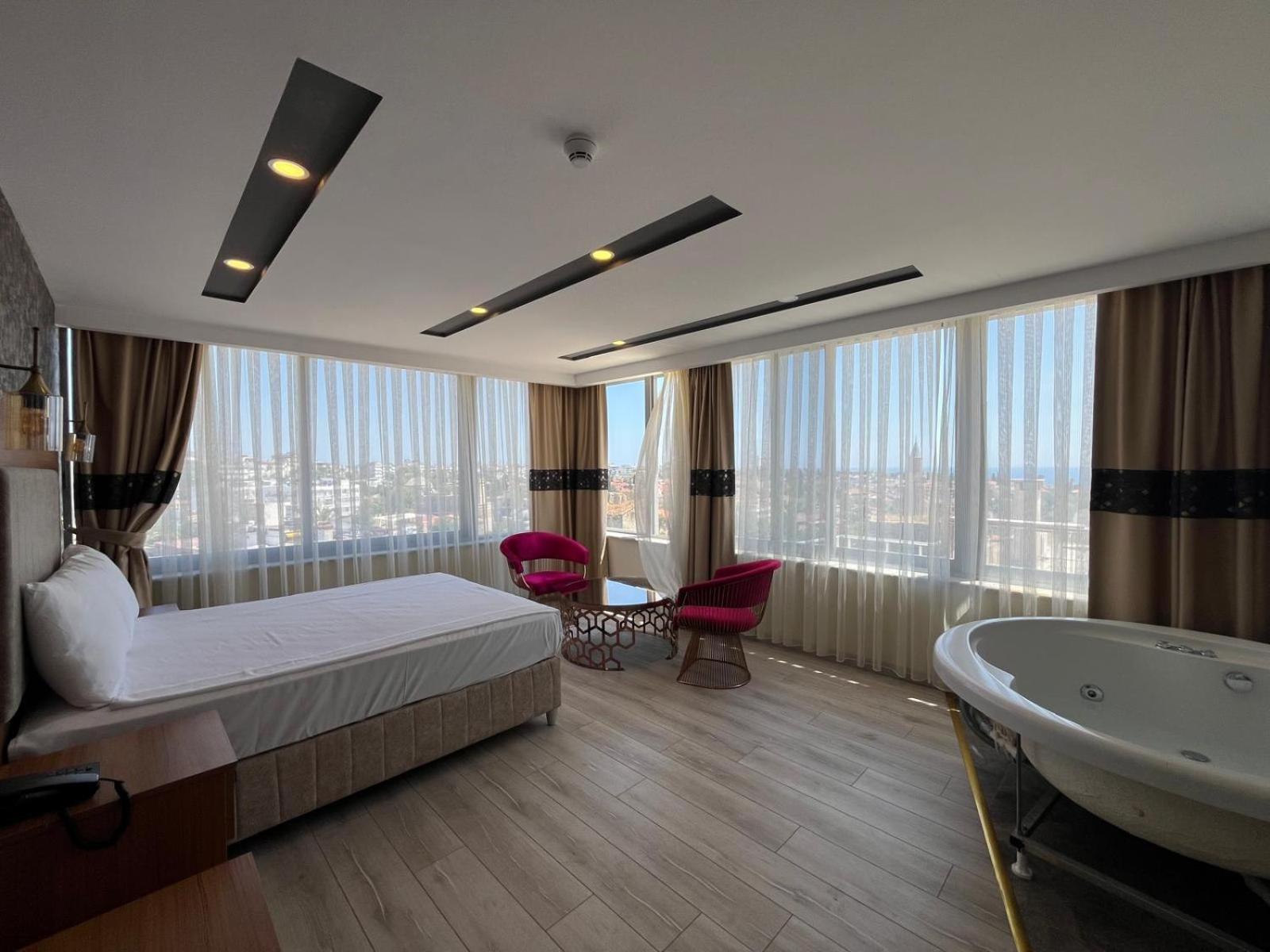 Golden Lux Hotel Antalia Esterno foto