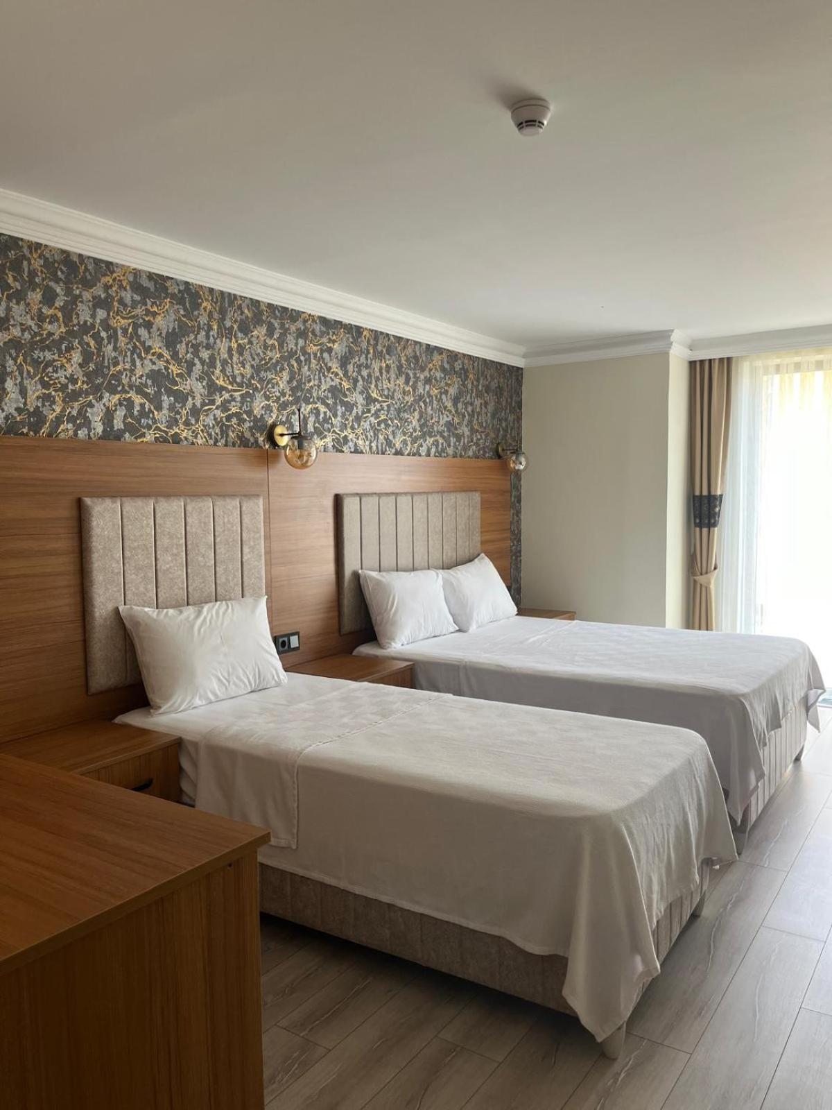 Golden Lux Hotel Antalia Esterno foto