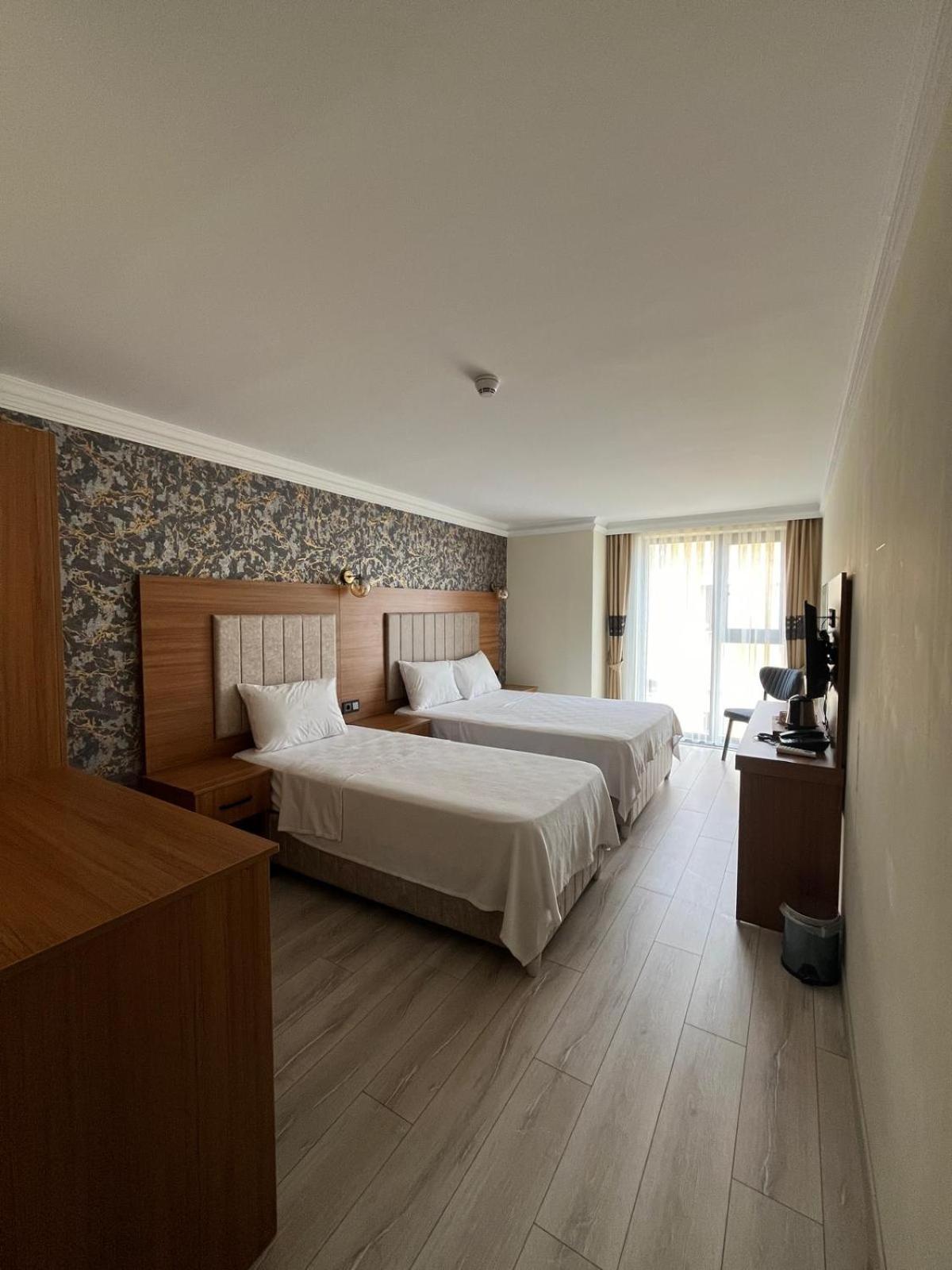 Golden Lux Hotel Antalia Esterno foto