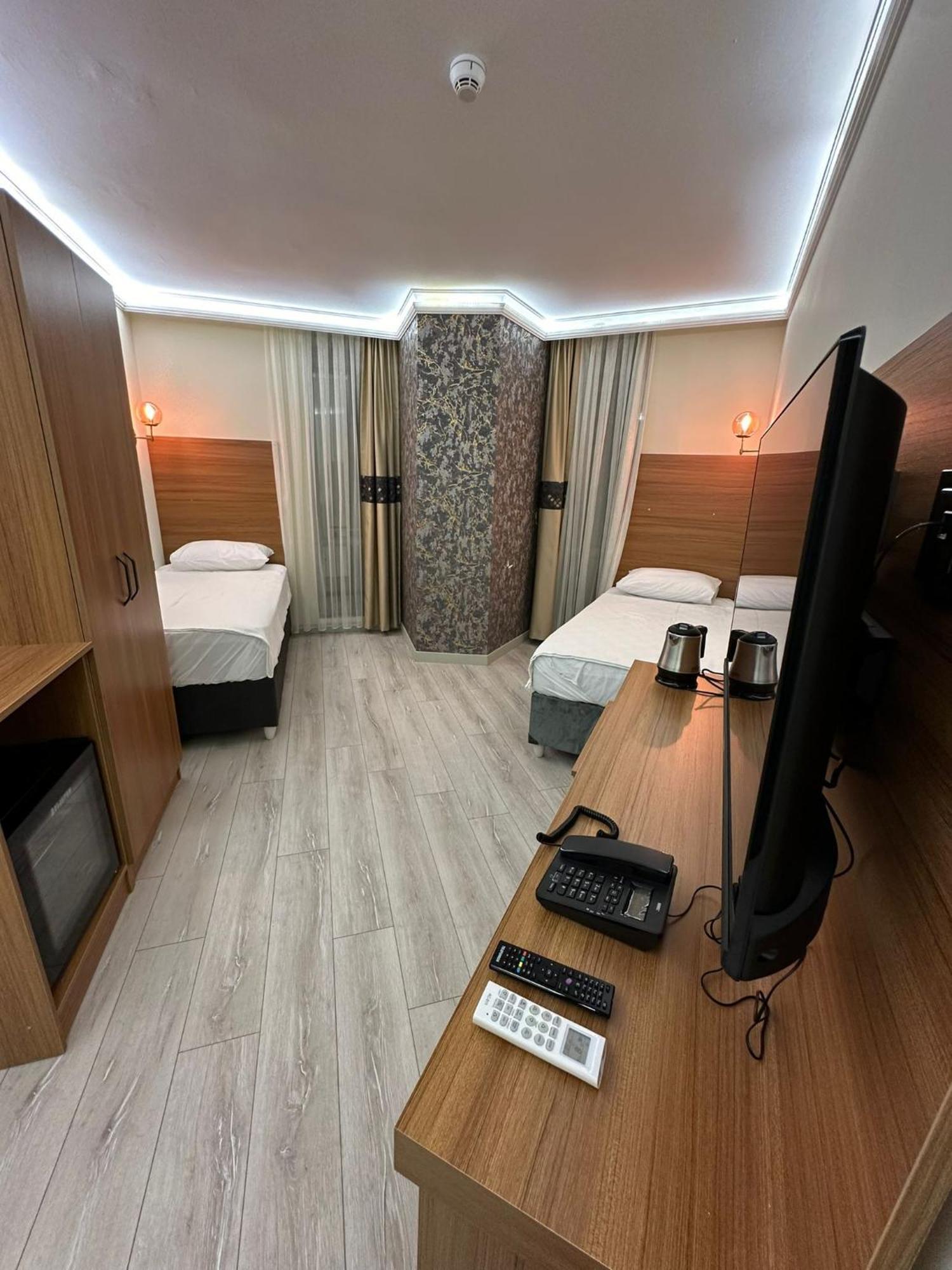 Golden Lux Hotel Antalia Esterno foto