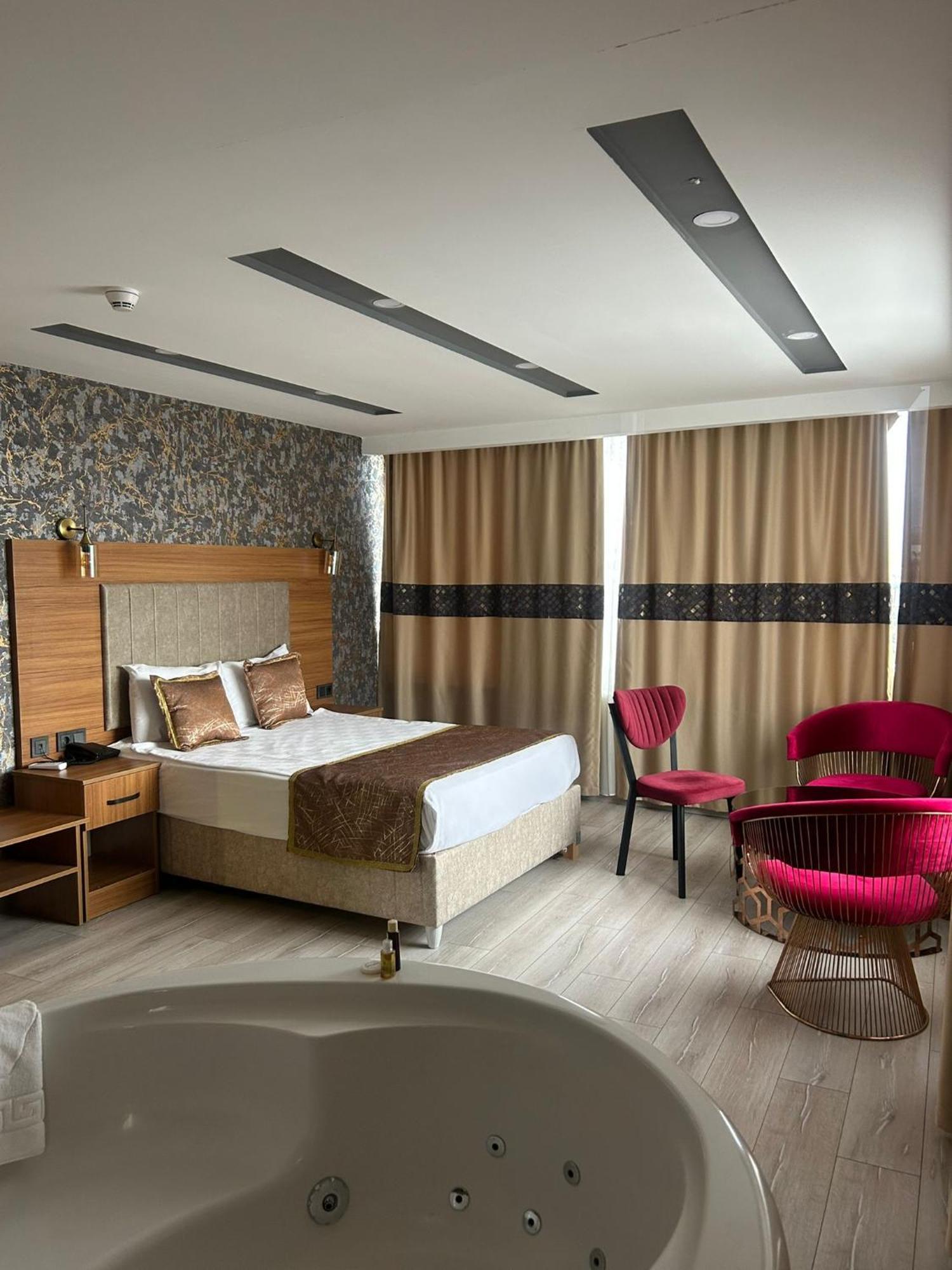 Golden Lux Hotel Antalia Esterno foto