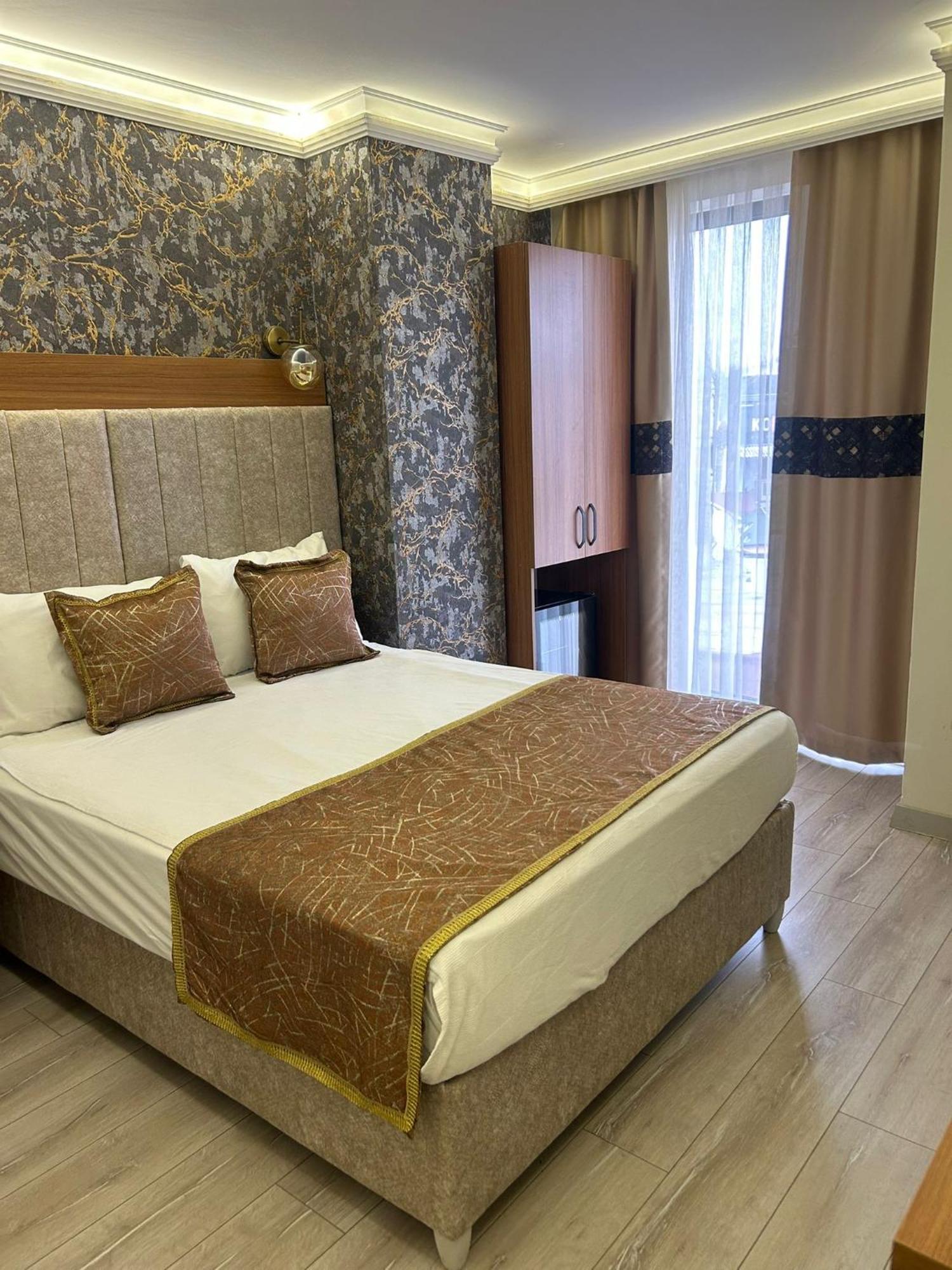 Golden Lux Hotel Antalia Esterno foto