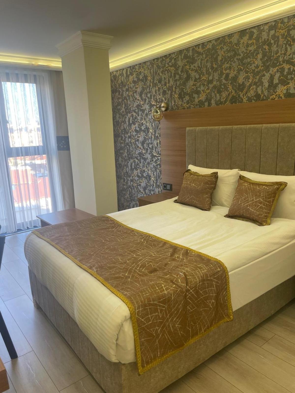 Golden Lux Hotel Antalia Esterno foto