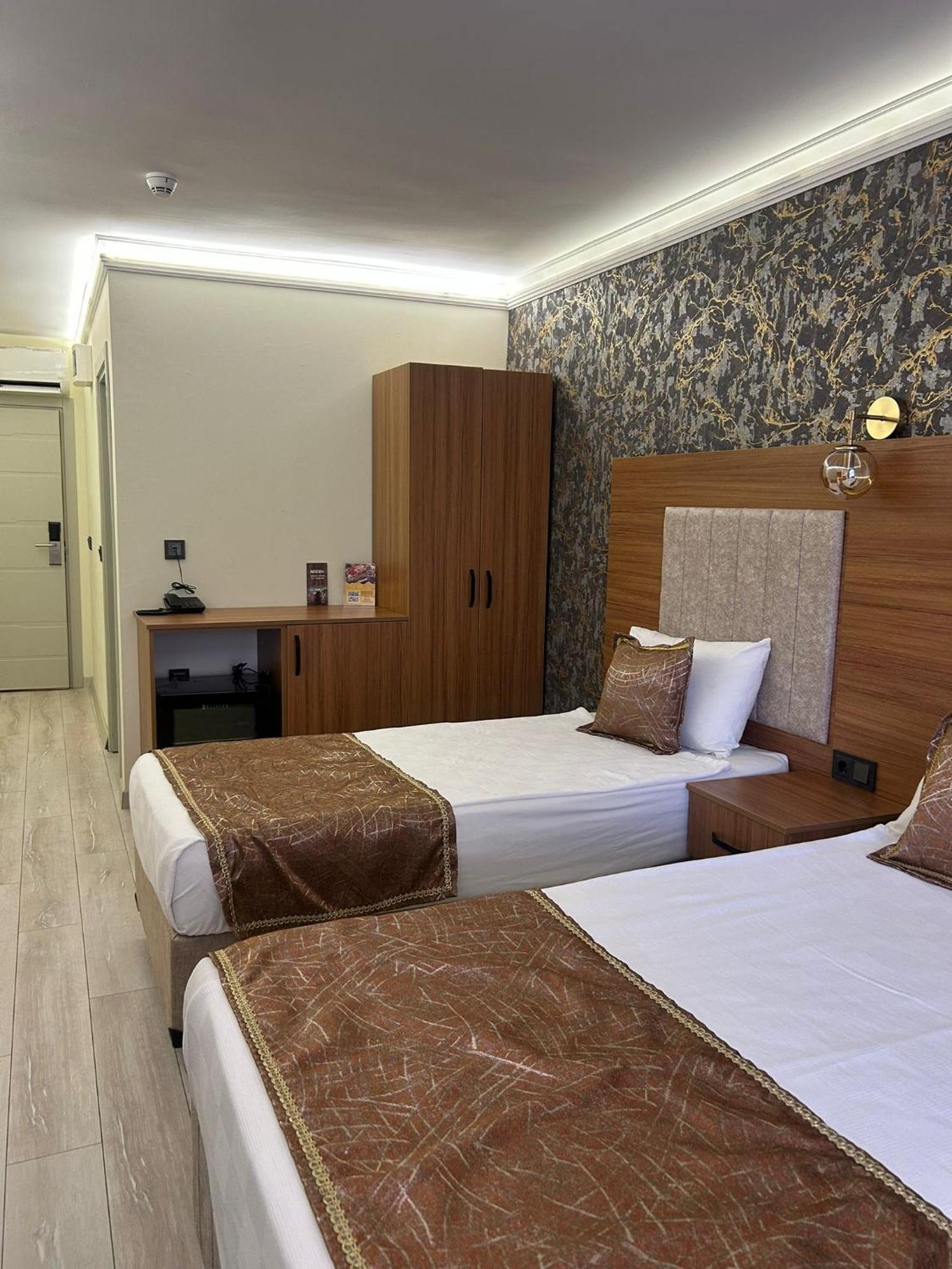 Golden Lux Hotel Antalia Esterno foto
